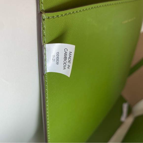 TORY BURCH Blake Straw Tote NWT - Picture 6 of 16